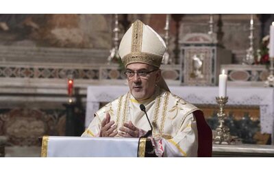 Il cardinale Pizzaballa è entrato nella Striscia di Gaza. Ieri la polemica a distanza tra Papa Francesco e l’ambasciata israeliana
