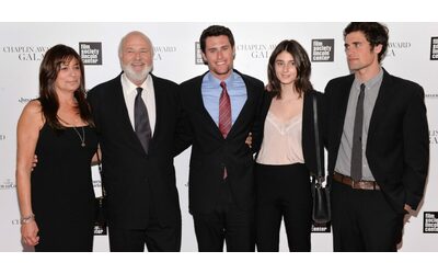 Il figlio 32enne di Rob Reiner e Michele Singer stato preso in custodia dalla polizia la notizia di TMZ