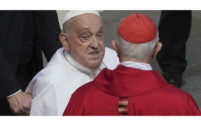 Il Papa al carcere di Regina Coeli per il Giovedì santo: regalerà un Vangelo ai detenuti