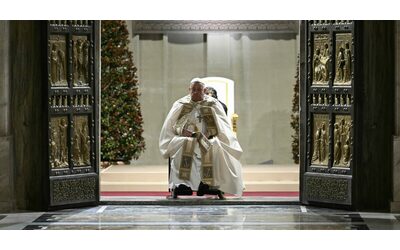 Il Papa è morto durante il Giubileo: il precedente del 1700 quando Innocenzo XII non riuscì a chiudere la Porta santa
