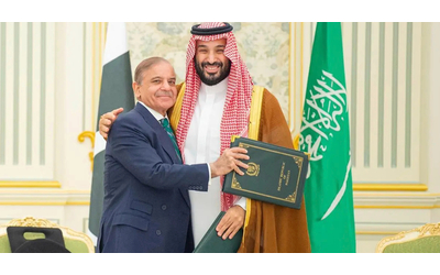 Il patto di difesa tra Arabia Saudita e Pakistan segna una svolta: ora il Medioriente vuole autonomia dagli Usa