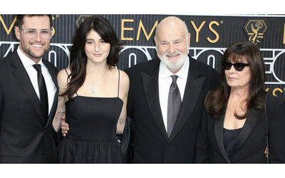 Il regista di Harry ti Presento Sally Rob Reiner e la moglie Michele Singer trovati morti accoltellati in casa Molti familiari saranno interrogati nessuno sospettato