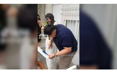 “Il riso è stato lanciato con violenza”: sposo finisce all’ospedale il giorno delle nozze