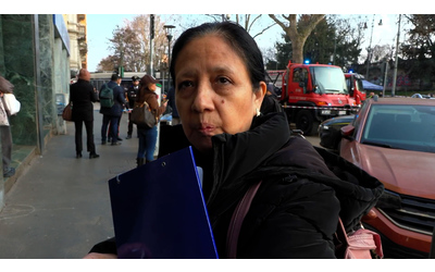 Il tram non ci ha preso per un secondo Abbiamo sentito un botto tremendo le testimonianze dei passanti dopo l incidente a Milano