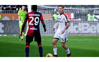 Il tuo club retrocede? Lo stipendio si riduce del 25%: l’accordo tra Lega e Aic  per i calciatori di Serie A