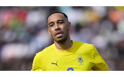 Incredibile in Gabon il ministro dello Sport sospende la nazionale e caccia i giocatori Prestazione vergognosa in Coppa d Africa