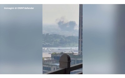 Israele bombarda il vertice dei leader di Hamas a Doha: le immagini dell’attacco