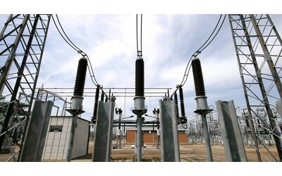 Italia maglia nera Ue per prezzi dell’elettricità: perché i consumatori pagano più che nel resto della Ue