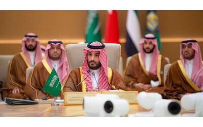 L’Arabia Saudita ha giustiziato 8 persone in un solo giorno, 7 per reati di droga: eseguite 230...