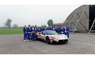 L’intelligenza artificiale del Politecnico di Milano guida una Maserati MC20 a 285 km/h