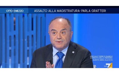 L’ironia di Gratteri a La7: “Grazie Nordio, ha il merito di aver compattato la magistratura. Separazione delle carriere? Non è logica”