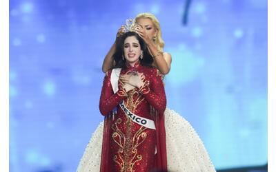 L organizzatore mi ha dato della stupida F tima Bosch viene incoronata Miss Universo 2025 ma scoppia il caos al concorso di bellezza
