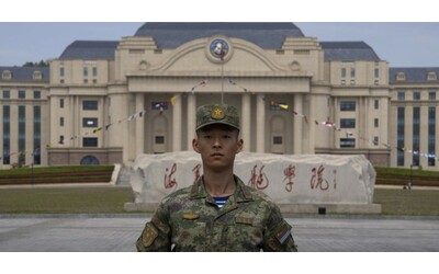 “La Cina sta costruendo una struttura militare grande dieci volte il Pentagono. Rifugio per gli attacchi nucleari”