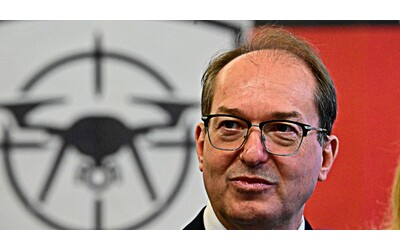 La contraddizione della Germania: non riconosce i Talebani, ma tratta con loro per i rimpatri in Afghanistan