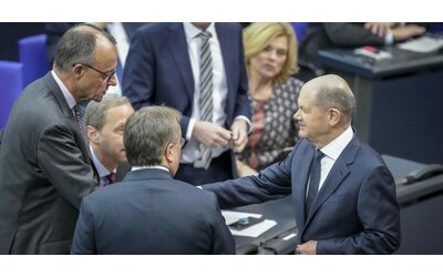 La Germania e il governo di Scholz sfiduciato: cosa succede ora, il voto anticipato con la nuova legge elettorale, cosa dicono i sondaggi