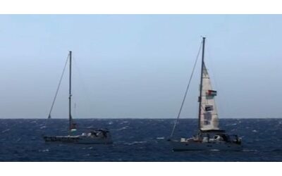 La Global Sumud Flotilla è ripartita: rotta su Gaza. Navigazione in flotta, contatti via radio – Il racconto dalla barca Otaria