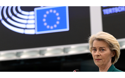 La maggioranza Ursula boccia il bilancio di Von der Leyen: “No al modello Pnrr, i piani nazionali vengano sottoposti al voto del Parlamento Ue”