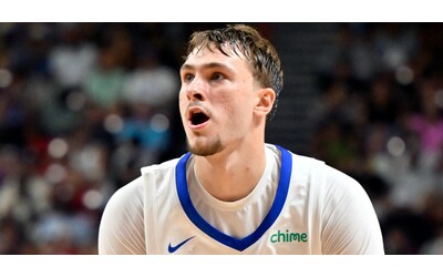 La Nba attende l’esordio di Cooper Flagg: cos’ha di speciale la prima scelta del draft che sta affinando l’intesa con Davis giocando ai videogiochi