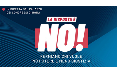 La risposta No la diretta dell evento conclusivo del M5s per il referendum con Conte e Travaglio