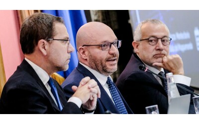 La Russia Ha fallito completamente la guerra Pensavamo fosse una grande potenza che in realt non c le parole del presidente della Camera Fontana