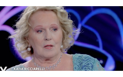 “La segretaria di Pippo Baudo non mi ha informata della sua morte. Se lo avessi saputo prima, avrei buttato giù la porta”: Katia Ricciarelli a Verissimo