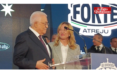 La standing ovation di Atreju per Abu Mazen La premier Meloni La sua presenza qui fa giustizia di tante falsit sul governo