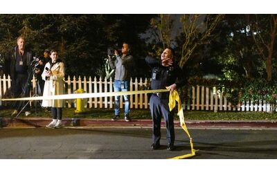 La stanza d albergo dove si era rifugiato Nick Reiner era piena di sangue le novit dalle indagini sull omicidio del regista Rob Reiner e di sua moglie