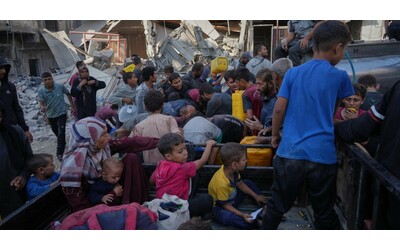 La Turchia invia a Gaza una squadra per recuperare i corpi. Witkoff: “Il disarmo di Hamas sia inequivocabile”