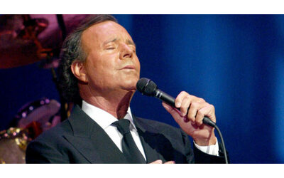 La verit verr a galla e la situazione sar chiarita Julio Iglesias si difende dalle accuse di violenze sessuali e tratta di esseri umani