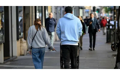 “La vita da single è diventata più attraente e concreta per la Generazione Z e i Millennials”: in Italia il tasso di natalità rimane preoccupante