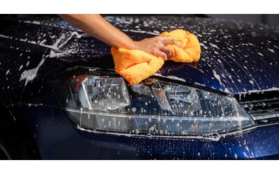 Lavare l’auto in estate? Non solo estetica, ma anche sicurezza e manutenzione
