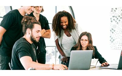 Lavoro? Te lo trova la “nuova” piattaforma che simulerà pure i colloqui. Obbligo d’iscrizione anche per i disoccupati con Naspi e Discoll