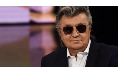 “Le donne? Dopo un’esperienza con Olghina di Robilant ho dovuto fare mesi di iniezioni perché non riuscivo a camminare. Le case discografiche mi hanno rubato tutto”: parla Bobby Solo