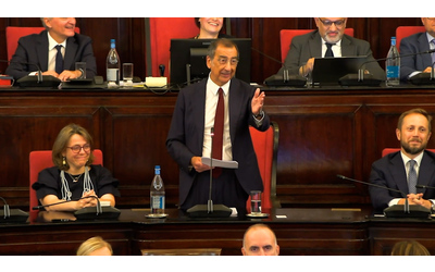 Le frecciate ai pm, la lite con l’opposizione, gli applausi: il discorso integrale di Sala in Consiglio comunale
