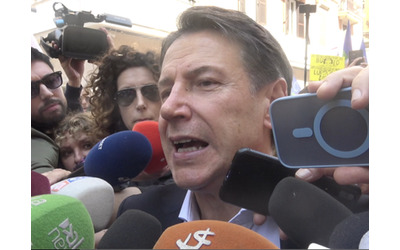 Manifestazione contro il riarmo, Conte: “Pd in piazza? Contento, stiamo costruendo alternativa di governo”