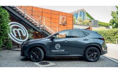 MasterChef Italia riparte l 11 dicembre i concorrenti salgono a bordo di Lexus NX