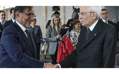 Mattarella ricoverato, ecco perché La Russa non supplirà al capo dello Stato: cosa dicono la Costituzione e la prassi