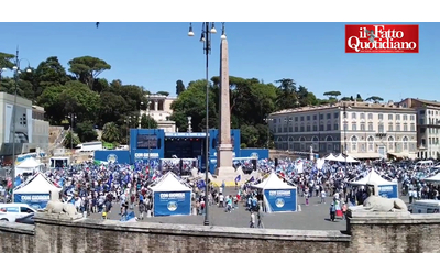Meloni chiude la campagna elettorale a Roma: le immagini di piazza del Popolo piena a metà