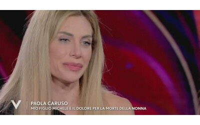Mia madre morta all improvviso quando me l hanno detto pensavo fosse uno scherzo Da domenica non riesco a metabolizzare il dolore Paola Caruso in lacrime a Verissimo