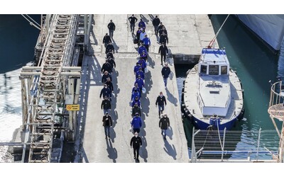 Migranti in Albania, il Viminale insiste: “Il governo andrà avanti con convinzione”. E accusa le Corti d’Appello: “Prendono tempo”