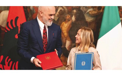Migranti in Albania, l’Onu critica il Protocollo: “Conflitti con la Convenzione sui diritti civili e politici”
