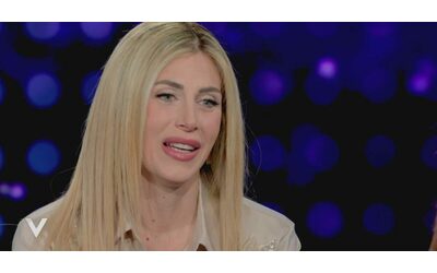 “Mio figlio Michele è distrutto, è stato 90 giorni senza poter camminare. Piangeva, voleva uscire a giocare”: lo sfogo di Paola Caruso a Verissimo