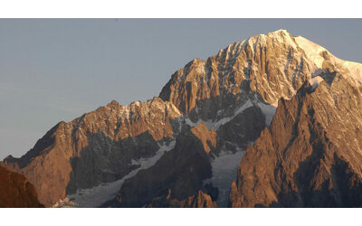 Monte Bianco, alpinista precipita e muore sulla cresta del Brouillard