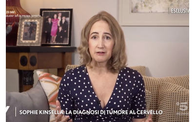 morta a 55 anni Sophie Kinsella aveva una forma aggressiva di cancro al cervello Addio alla scrittrice di I love shopping