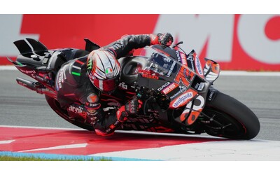 MotoGp Austria, pole per Bezzecchi davanti ad Alex Marquez e Bagnaia