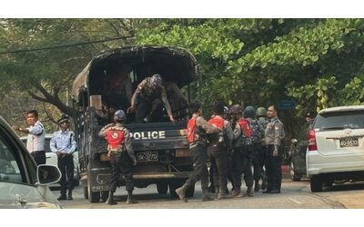 Myanmar, non si fermano i bombardamenti della giunta militare dopo il terremoto