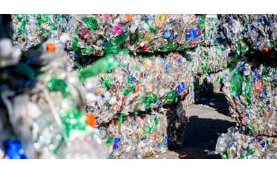 Napoli soffoca cos l overtourism e l inquinamento da record uccidono anche nel 2025