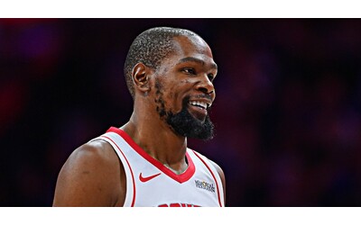 NBA Freestyle Durant nella top 5 attaccanti migliori di sempre Anthony Davis finita