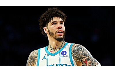 NBA Freestyle Gli Hornets sorprendono tutti ma per i playoff non sembrano attrezzati Zaccharie Risacher che succede