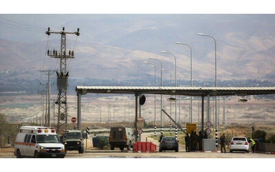 Noi accusati di essere un pericolo per la sicurezza nazionale il racconto dei giornalisti italiani respinti da Israele